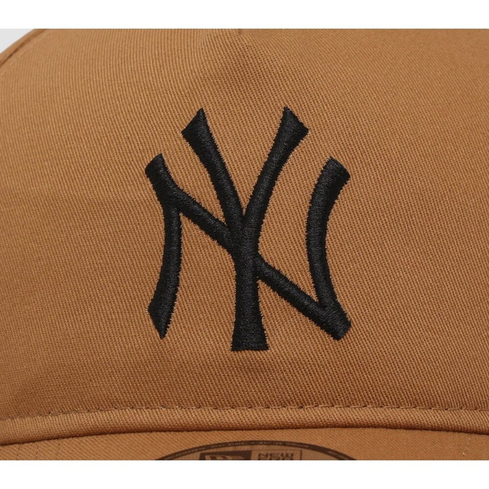 New Era New York Yankees Wheat Golfer Snapback Hat Cap - Picture 2 of 7